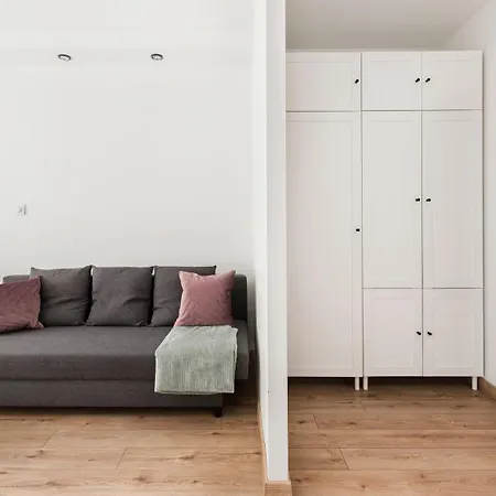 Wislane Tarasy, Sun & Snow * كراكوفيا